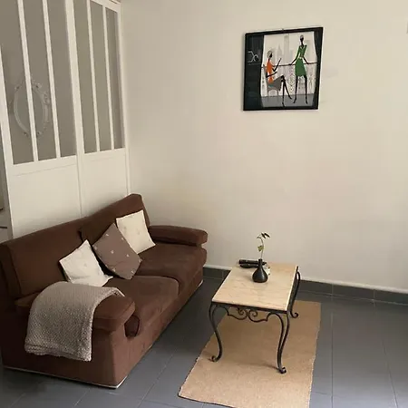 2 Pieces Centre Ville Proche Gare/tram
