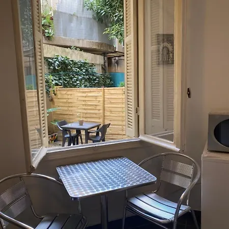 2 Pieces Centre Ville Proche Gare/tram *